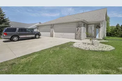 640 Tower Drive, Sun Prairie, WI 53590 - Photo 11