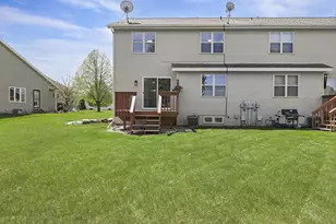 640 Tower Dr, Sun Prairie, WI 53590 - Photo 13