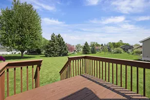 640 Tower Dr, Sun Prairie, WI 53590 - Photo 3