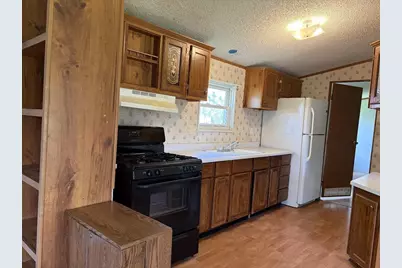 2219 Haven Lane, Monroe, WI 53566 - Photo 5