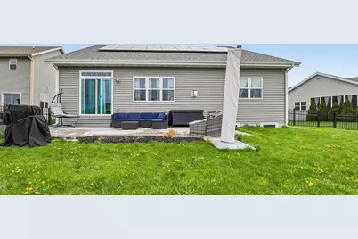 1354 N Pine Street, Sun Prairie, WI 53590 - Photo 5