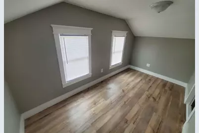 208 W Candise Street, Jefferson, WI 53549 - Photo 5
