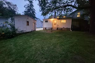 208 W Candise St, Jefferson, WI 53549 - Photo 9