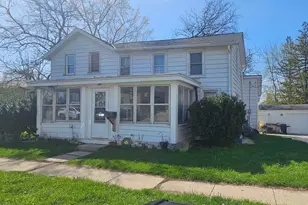 208 W Candise St, Jefferson, WI 53549 - Photo 1