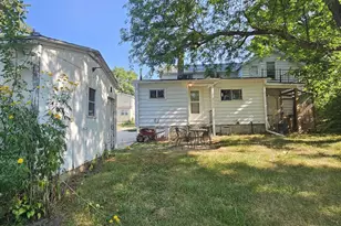 208 W Candise St, Jefferson, WI 53549 - Photo 27