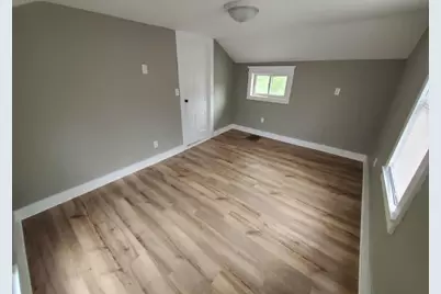 208 W Candise Street, Jefferson, WI 53549 - Photo 11