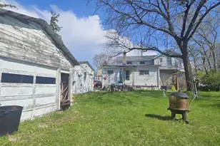 208 W Candise St, Jefferson, WI 53549 - Photo 31