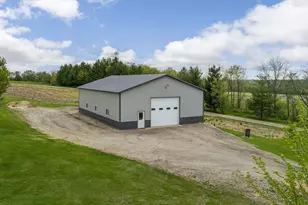 13541 Beloit Newark Rd, Brodhead, WI 53520 - Photo 37