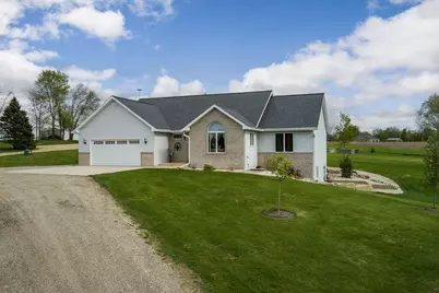 13541 Beloit Newark Road, Brodhead, WI 53520 - Photo 3