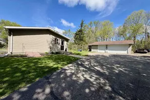 11530 Brandherm Rd, Beloit, WI 53511 - Photo 3