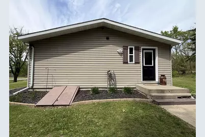 11530 W Brandherm Road, Beloit, WI 53511 - Photo 35