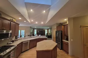 3181 N Crystal Springs Rd, Janesville, WI 53545 - Photo 7