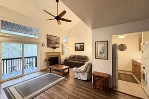 8 Walnut Trail, Springville, WI 53965 - Photo 7