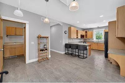 801 Nordic View, Mount Horeb, WI 53572 - Photo 3