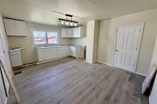 720 17th Ave, Monroe, WI 53566 - Photo 13