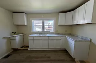 720 17th Ave, Monroe, WI 53566 - Photo 17