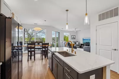 101 Ferchland Place #306, Monona, WI 53714 - Photo 5
