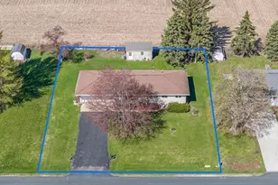 N2737 Welk Rd, Markesan, WI 53946 - Photo 5