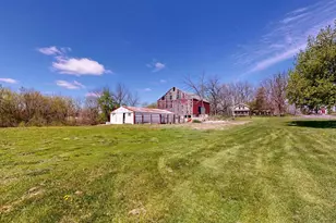 N2312 County Rd J, Fort Atkinson, WI 53538 - Photo 33