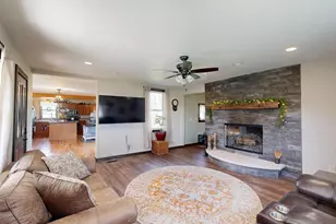 N2312 County Rd J, Fort Atkinson, WI 53538 - Photo 11