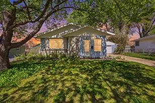 4802 Steinhauer Trail, Madison, WI 53716 - Photo 5