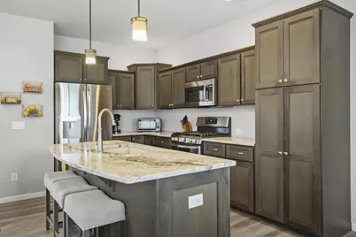 5934 Saturn Drive, Madison, WI 53718 - Photo 9
