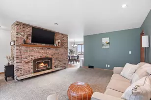 418 Oakridge Dr, Portage, WI 53901 - Photo 15