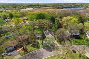 418 Oakridge Dr, Portage, WI 53901 - Photo 49