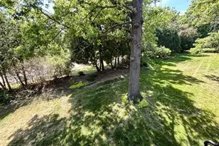 120 Glenview Ct, Janesville, WI 53548 - Photo 11