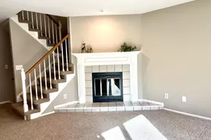 120 Glenview Ct, Janesville, WI 53548 - Photo 7