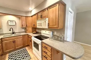120 Glenview Ct, Janesville, WI 53548 - Photo 21