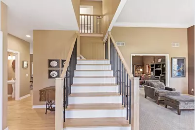 1242 McMahon Drive, Sun Prairie, WI 53590 - Photo 9