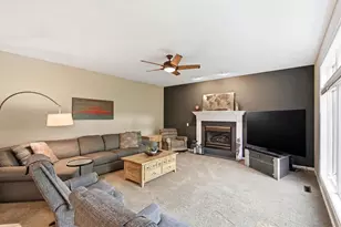 1242 McMahon Dr, Sun Prairie, WI 53590 - Photo 23