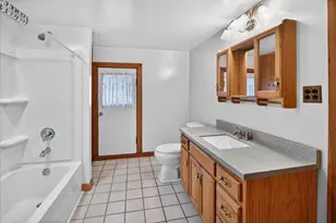 6059 Portage Rd, DeForest, WI 53532 - Photo 23