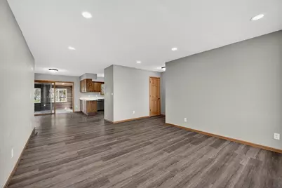 5537 S County Road T, Brodhead, WI 53520 - Photo 7