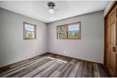 5537 S County Road T, Brodhead, WI 53520 - Photo 17