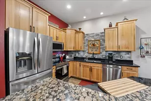 9368 Old Sauk Rd, Middleton, WI 53562 - Photo 11