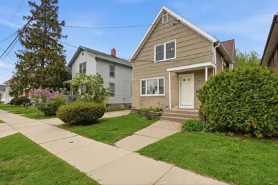 2027 E Washington Avenue, Madison, WI 53704 - Photo 1