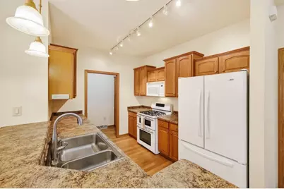 672 Clardell Drive, Sun Prairie, WI 53590 - Photo 11