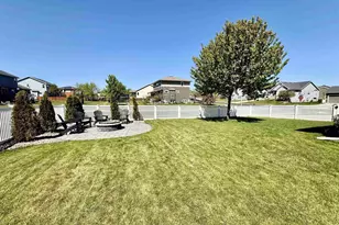 513 Chad's Crossing, Verona, WI 53593 - Photo 3