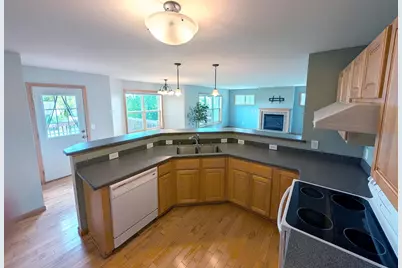 3109 Winter Park Place, Madison, WI 53719 - Photo 7