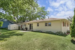 421 Patrick Ave, Waunakee, WI 53597 - Photo 3