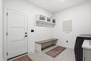 5326 Mary Ln, Fitchburg, WI 53711 - Photo 21