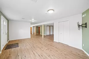 517 Highland Dr, Baraboo, WI 53913 - Photo 7