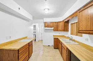 517 Highland Dr, Baraboo, WI 53913 - Photo 17