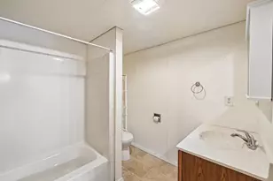 517 Highland Dr, Baraboo, WI 53913 - Photo 13