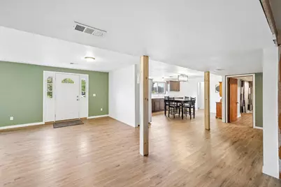 517 Highland Drive, Baraboo, WI 53913 - Photo 9