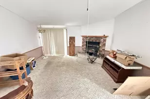 611 Opal Cir, Lannon, WI 53046 - Photo 5