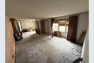 611 Opal Circle, Lannon, WI 53046 - Photo 7