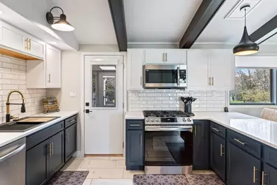 W869 Summit Court, Green Lake, WI 54941 - Photo 19